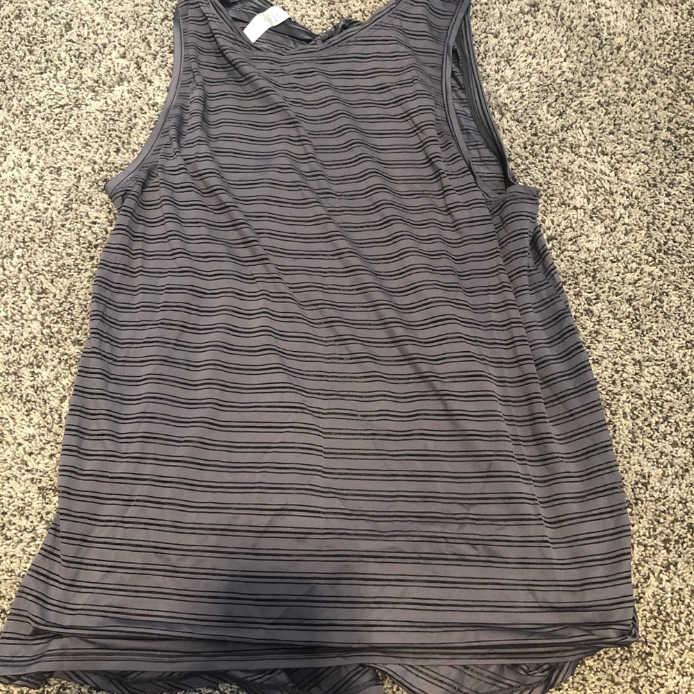 Lululemon open back tank
